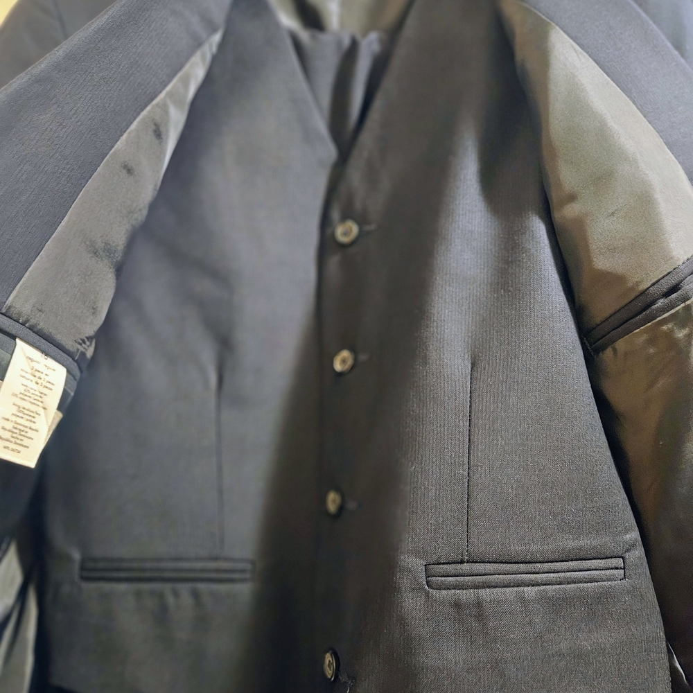 Calvin Klein Boy's Navy 3-Piece Suit - Picture 3 of 6